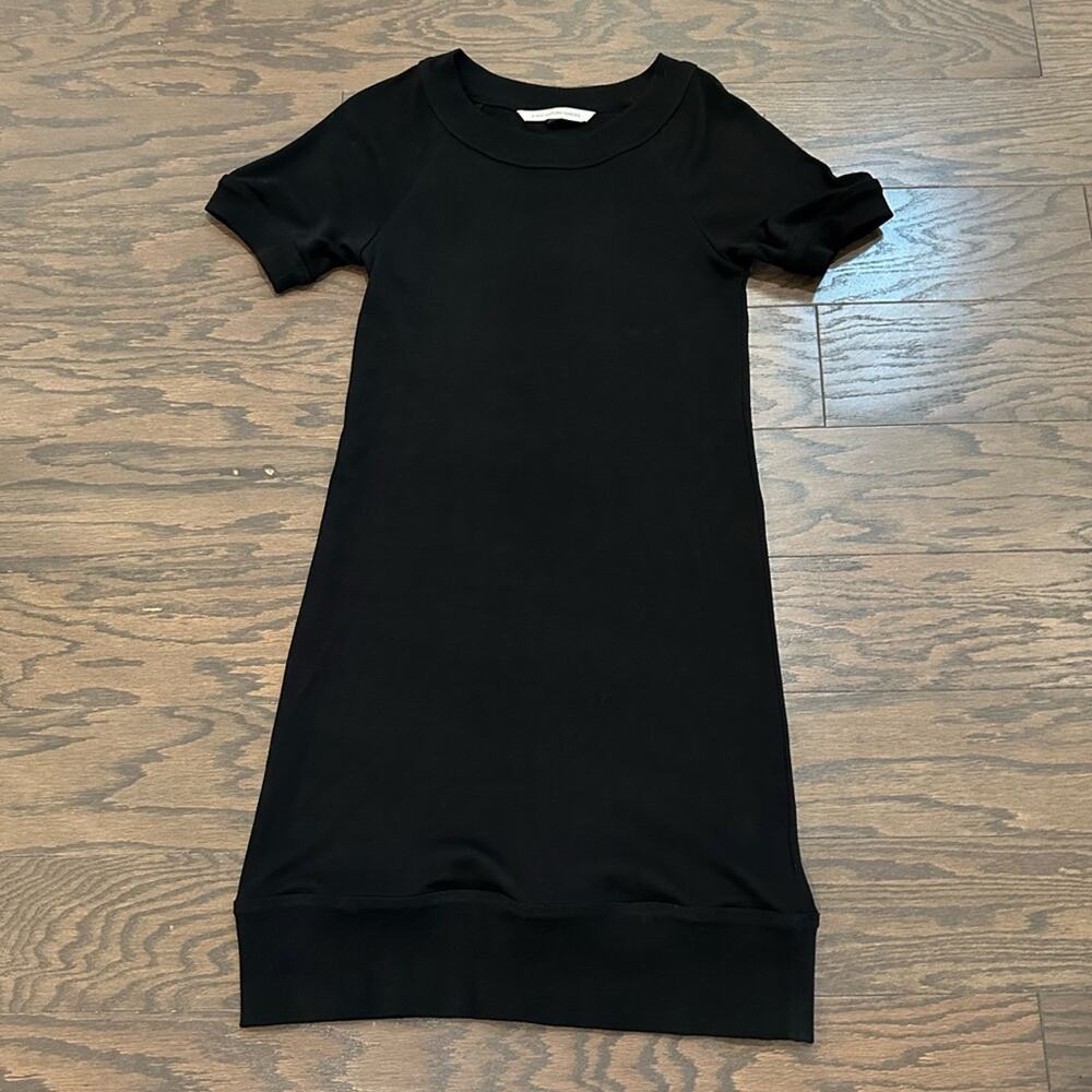Diane von Furstenberg Light Weight Ceili Black Wool Short Sleeve Dress Size 6 - Picture 1 of 7